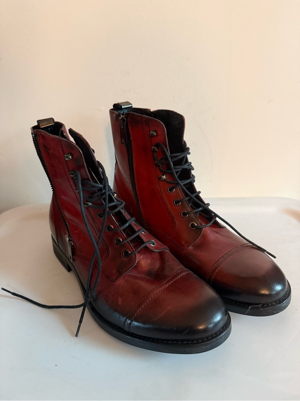 Men's Burgundy Leather Lace-Up Boots